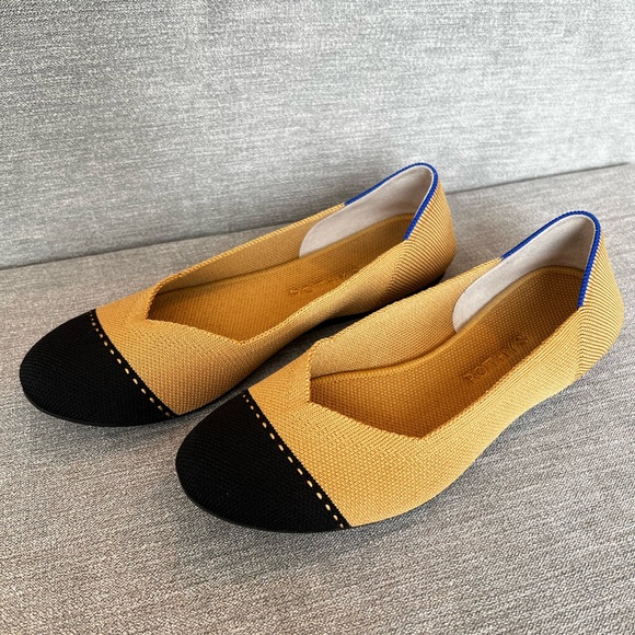 Rothy's Shoes - Rothy's The Flat camel & black captoe